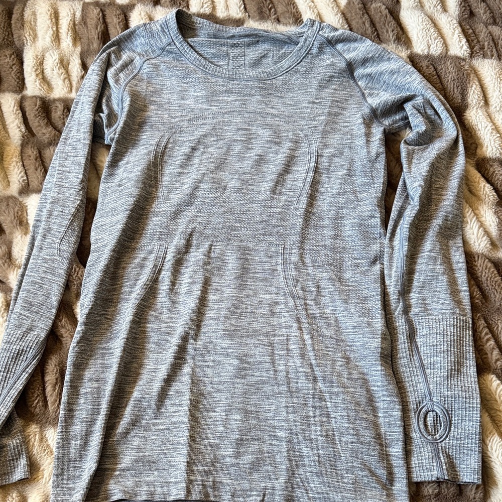 lululemon athletica Gray Long Sleeve Top